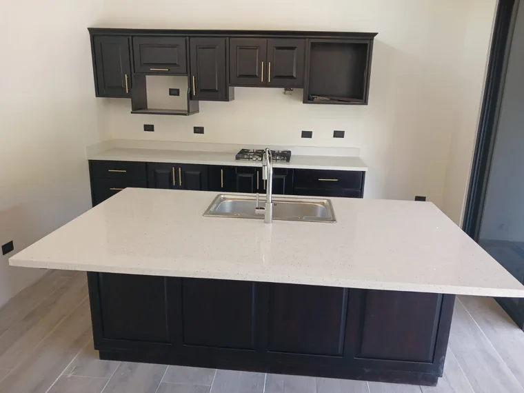 Superficie y detalles de cocina