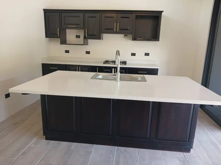Superficie y detalles de cocina